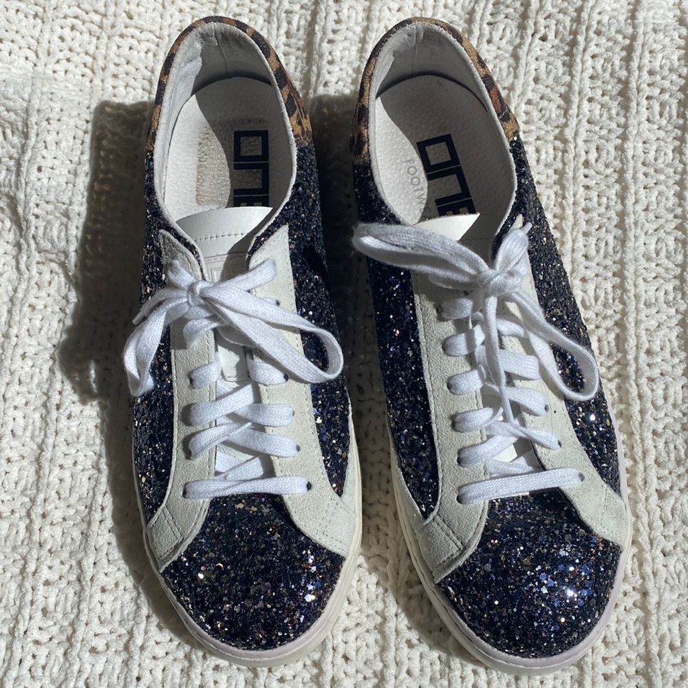 One Footwear Sari Glitter Comfort Sneaker
